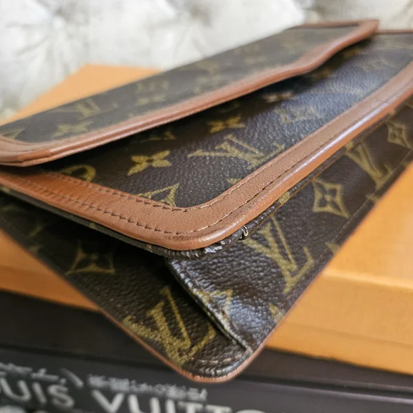 Louis Vuitton Cognac and Dark Brown Wallet - Picture 7 of 16